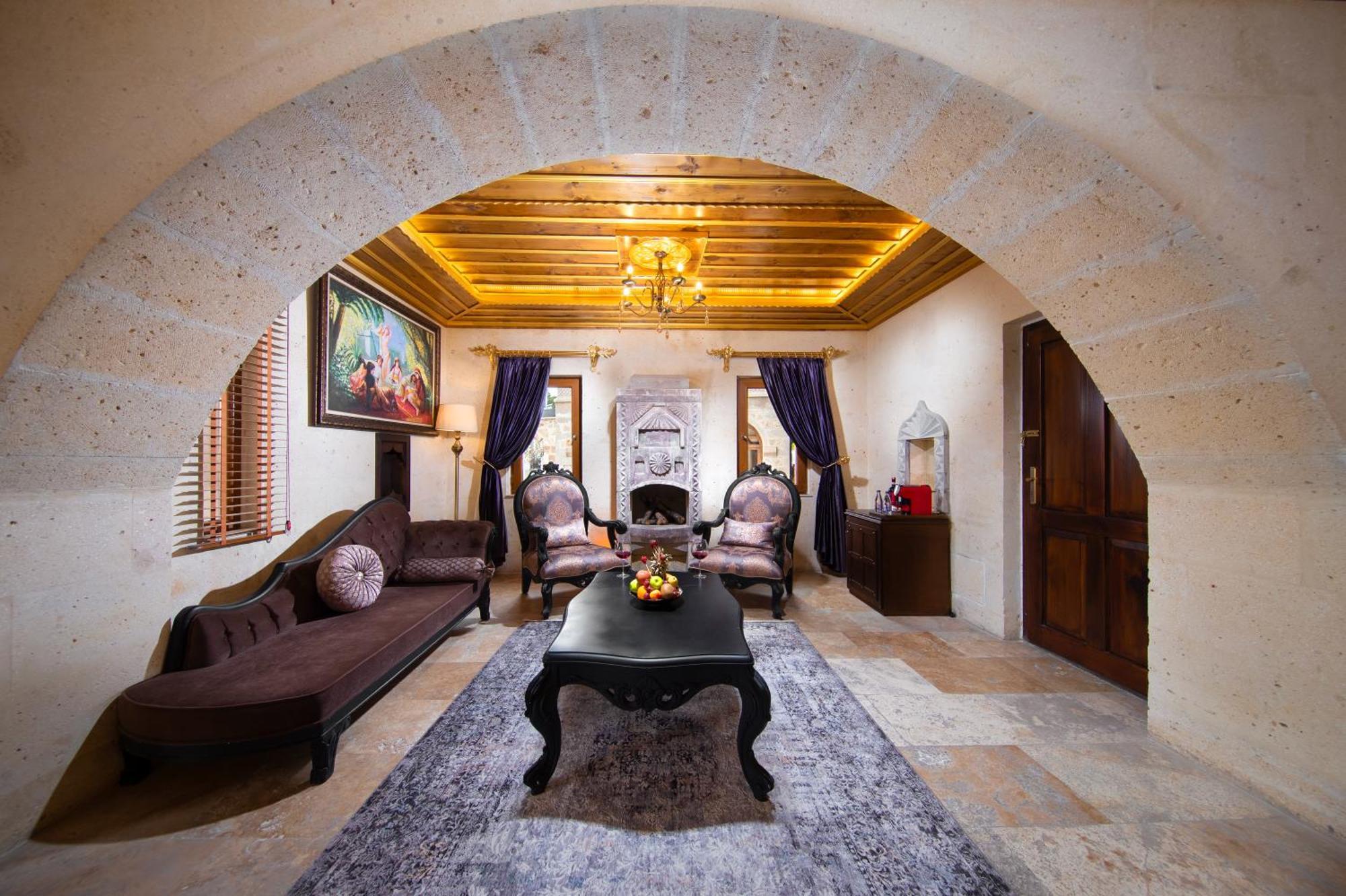 Cappadocia Pegasos Cave Suite Hotel ウチヒサール エクステリア 写真