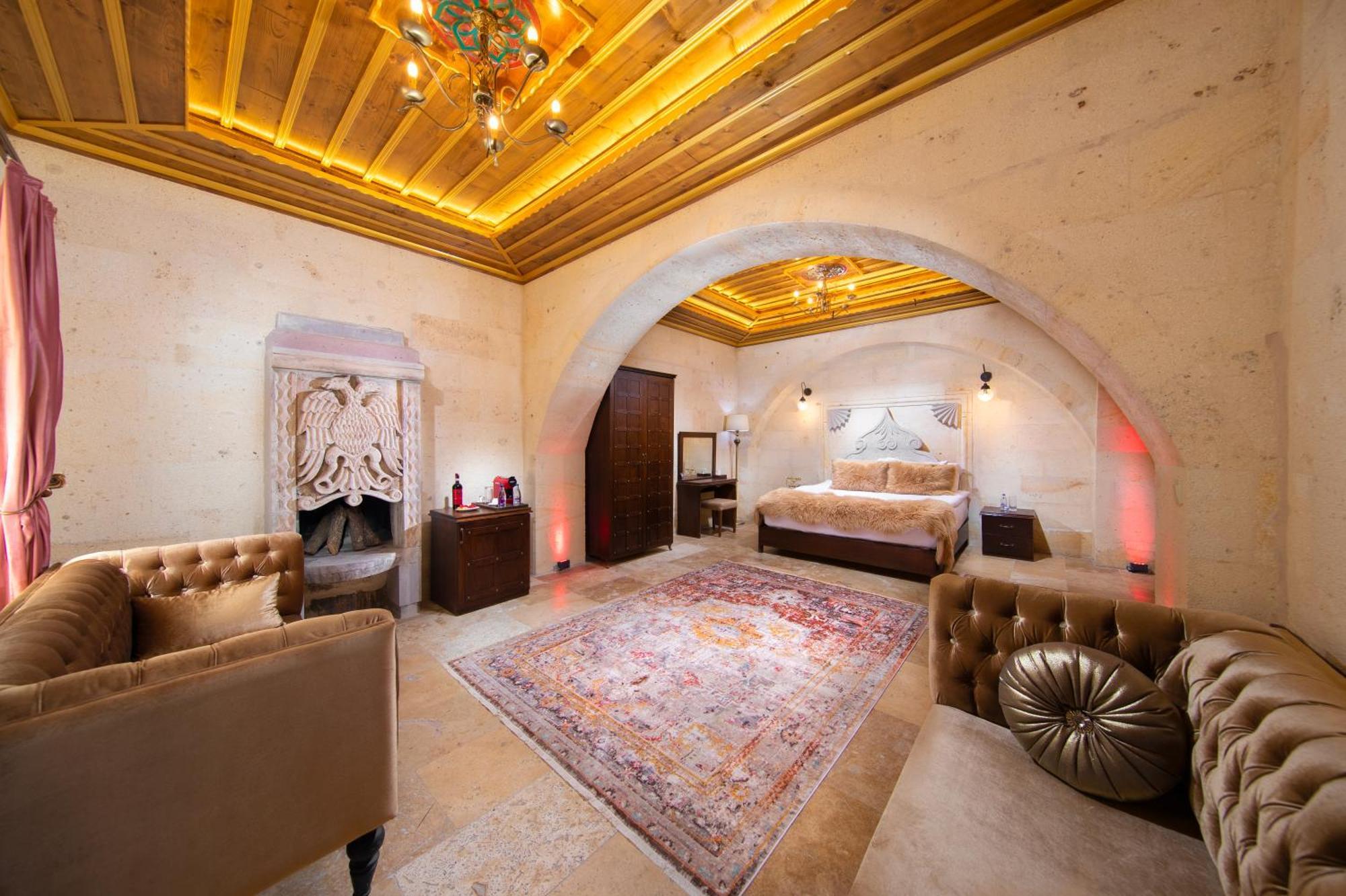 Cappadocia Pegasos Cave Suite Hotel ウチヒサール エクステリア 写真