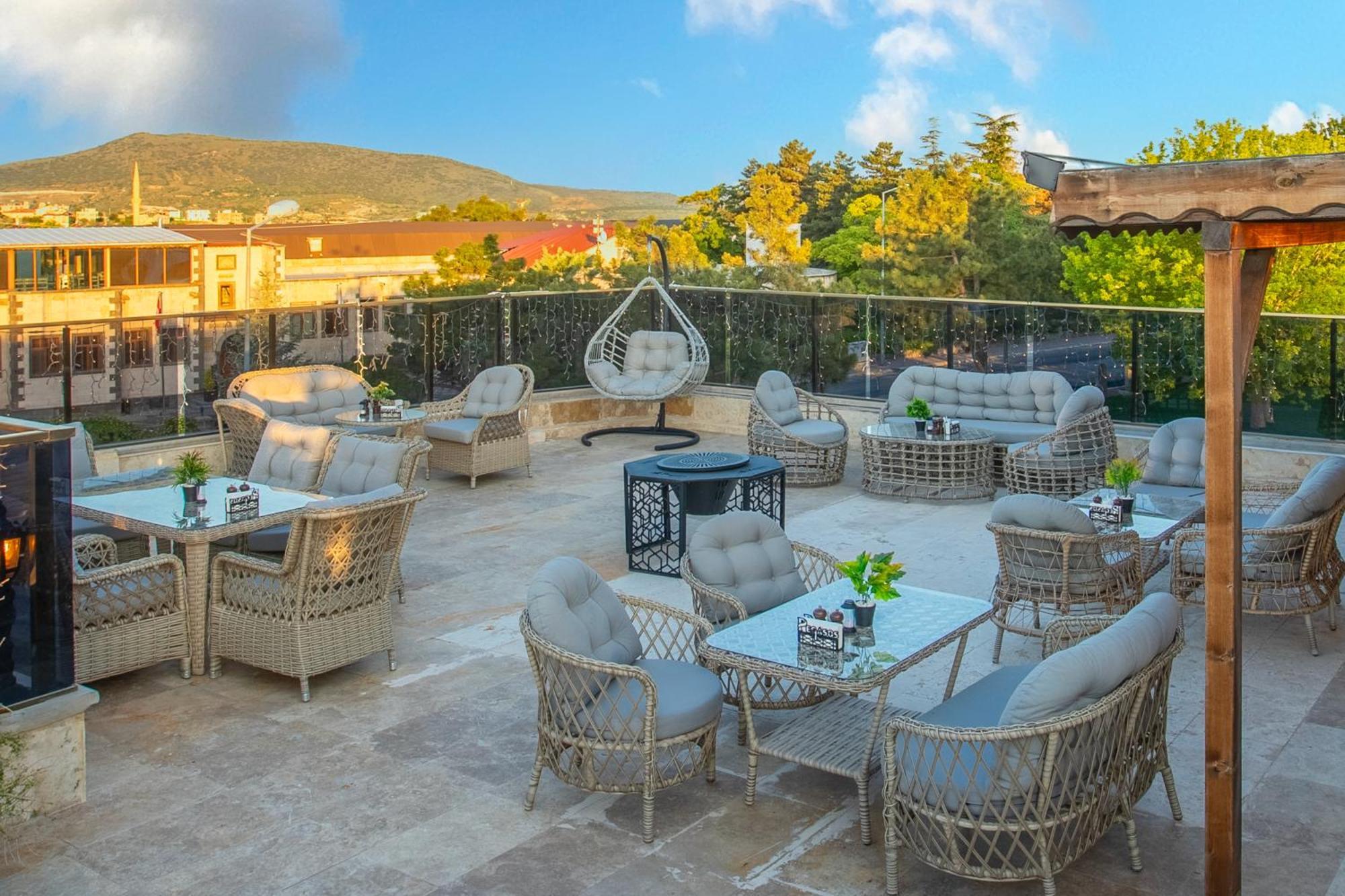 Cappadocia Pegasos Cave Suite Hotel ウチヒサール エクステリア 写真