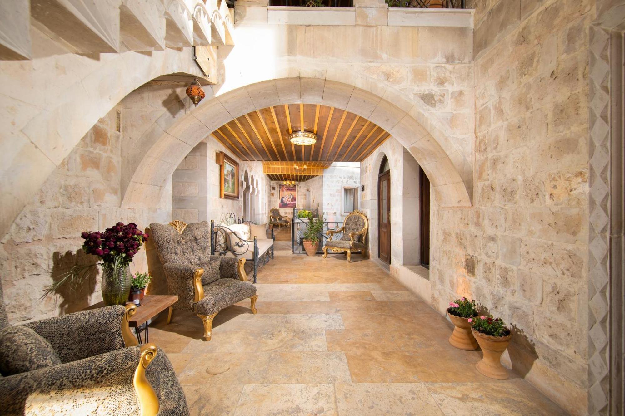Cappadocia Pegasos Cave Suite Hotel ウチヒサール エクステリア 写真